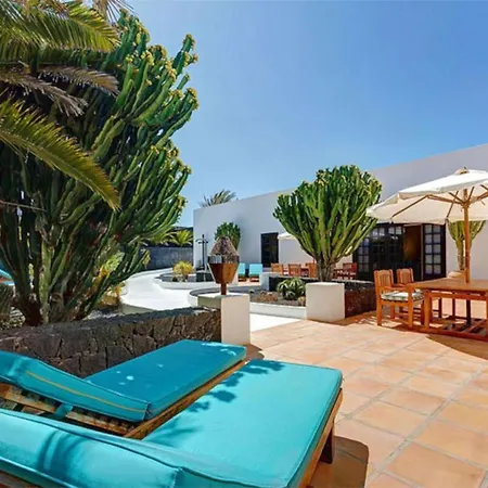 Apartamento La Cueva Teguise (Lanzarote)